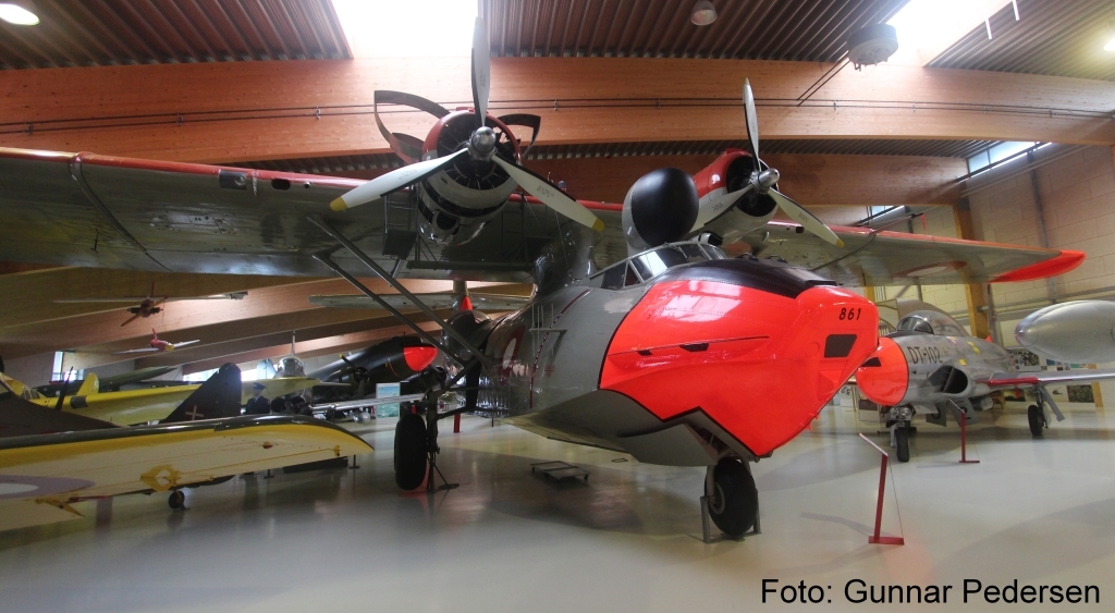 Consolidated PBY-6A Catalina, en vandflyver brugt især i Grønland.